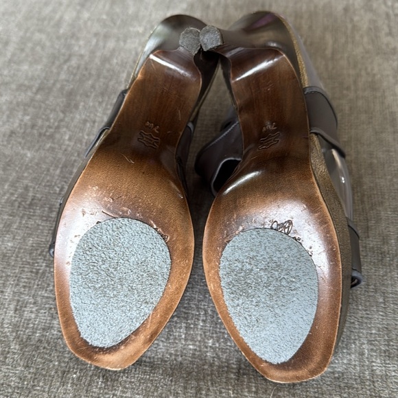 Donald J Pliner Women Platform Heels Gray Satin Gold Metallic Evening Sandals 7 - Picture 7 of 13